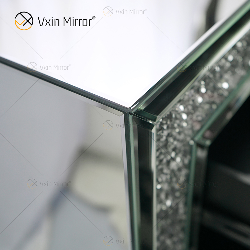 Armário de cabeceira Vxin espelhado prata esmagado diamante com 5 gavetas