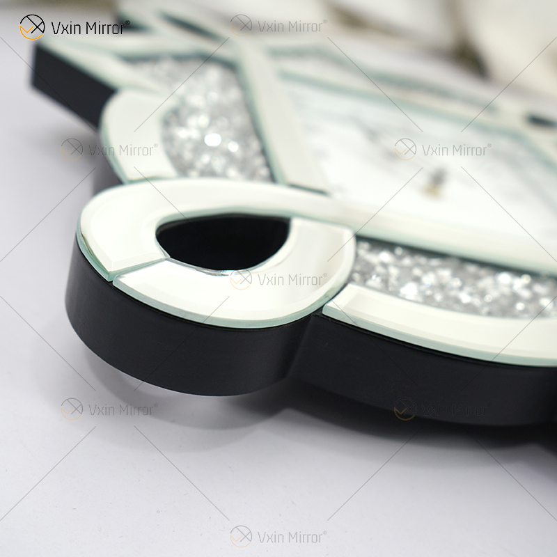 Pacote de teste Novo design WXC-083 Moderno Prata Esmagado Diamante 3D Relógio Espelhado de Parede