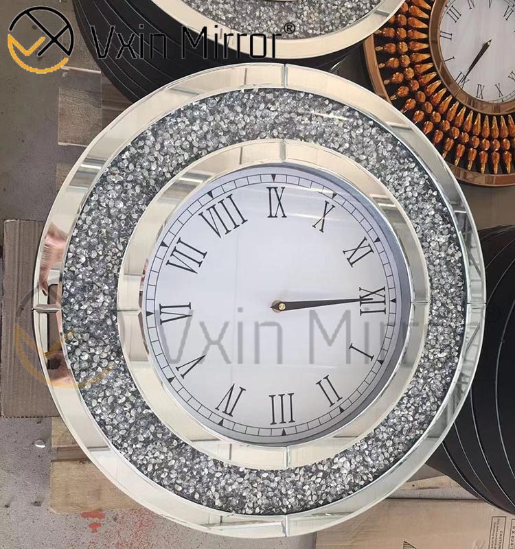 Relógio de parede com espelho de luxo elegante e moderno prata diamante esmagado
