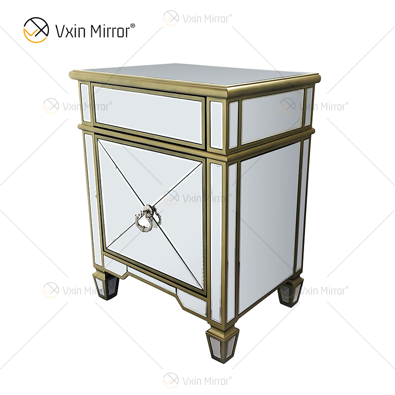 Fornecimento de fábrica WXF-873 Móveis de quarto dourados mesinha de cabeceira de luxo com 2 gavetas mesa de cabeceira espelhada