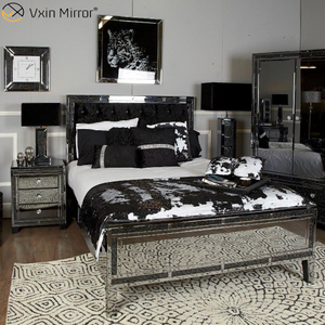 Conjunto de móveis de quarto espelhado de venda imperdível guarda-roupa de cama espelhada diamante preto esmagado com mesa de cabeceira