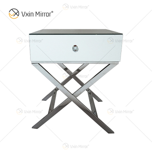 Mesa de cabeceira de cristal para móveis de aço inoxidável prata moderna WXF-046 com 1 gavetas mesa de cabeceira espelhada