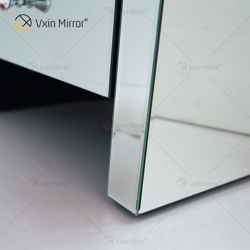 Mesa de cabeceira moderna de fábrica WXF-032 com três gavetas em vidro prata espelhado mesa de cabeceira